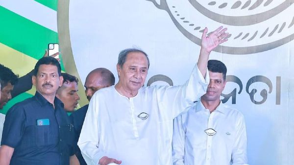 Election 2024; ଖୋର୍ଦ୍ଧା ମାଟିରୁ ଅପରାଜିତାଙ୍କୁ ଟାର୍ଗେଟ କଲେ ଉଭୟ ନବୀନ ଓ ପାଣ୍ଡିଆନ