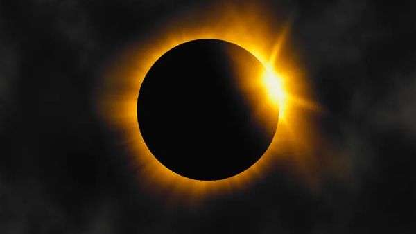 ଜାଣନ୍ତୁ ବର୍ଷର ଦ୍ୱିତୀୟ ସୂର୍ଯ୍ୟ ପରାଗ କେଉଁ ଦିନ ଲାଗିବା ପାଇଁ ଯାଉଛି, ଏହା ଭାରତରେ ଦୃଶ୍ୟମାନ ହେବ ନା ନାହିଁ