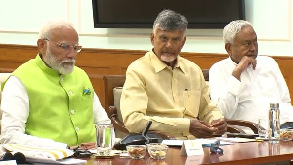 ମୋଦି ସରକାର ପାଇଁ ନୀତୀଶ, ଚନ୍ଦ୍ରବାବୁ ଦେଲେ ସମର୍ଥନ ପତ୍ର