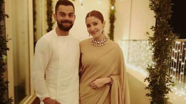 ପତ୍ନୀ ଓ ଝିଅଙ୍କ ସହ ଏପରି ଅନ୍ଦାଜରେ ନଜର ଆସିଲେ କିଙ୍ଗ୍ କୋହଲି, ଫ୍ୟାନ୍ସ କଲେ ପ୍ରଶଂସା