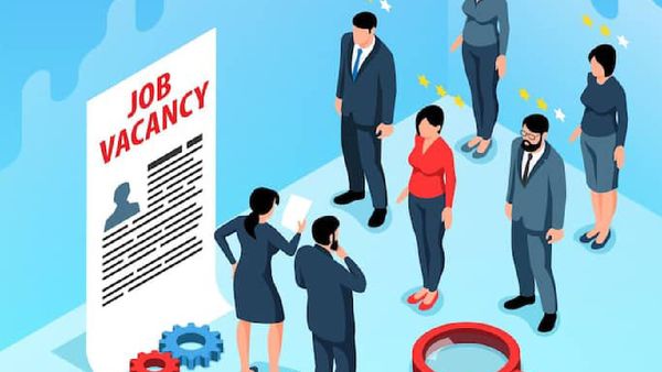 ବିନା ପାରୀକ୍ଷାରେ କରିପାରିବେ ଏହି ସରକାରୀ ଚାକିରି, ମାସକୁ ଦରମା ୧ ଲକ୍ଷ ୪୦ ହଜାର