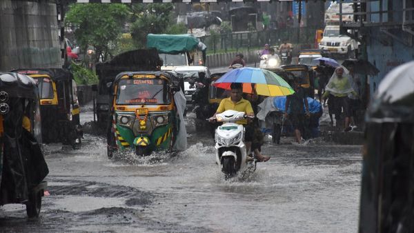 ଗୁଜୁରାଟ ପ୍ରବଳ ବର୍ଷା: ୮ ମୃତ