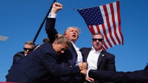 Donald Trump: ଆମେରିକାର ପୂର୍ବତନ ରାଷ୍ଟ୍ରପତି ଡୋନାଲ୍ଡ ଟ୍ରମ୍ପଙ୍କୁ ଗୁଳିମାଡ଼