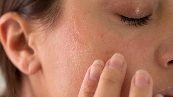 ଏହି ଉପାୟରେ ଶୁଷ୍କ ତ୍ୱଚାକୁ କରନ୍ତୁ ସୁନ୍ଦର ଓ କୋମଳ