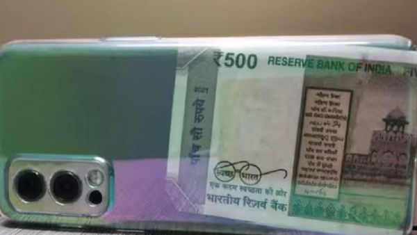 ମୋବାଇଲ କଭର ପଛରେ ରଖୁଛନ୍ତି କି ଟଙ୍କା? ହୋଇପାରେ.....