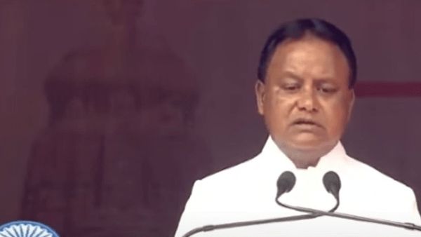 ଗାନ୍ଧୀମାର୍ଗରୁ ମୁଖ୍ୟମନ୍ତ୍ରୀ ମୋହନ ମାଝିଙ୍କ ପ୍ରଥମ ସମ୍ବୋଧନ , କହିଲେ ଓଡ଼ିଶାବାସୀଙ୍କ ସେବା କରିବାକୁ ଆମେ ପ୍ରତିଶ୍ରୁତିବଦ୍ଧ