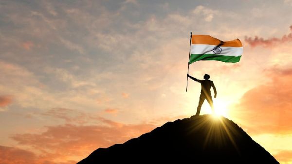 ଦେଶ ପାଳୁଛି ୭୮ତମ ସ୍ୱାଧୀନତା ଦିବସ, ତ୍ରିରଙ୍ଗା ମୟ ଗାଁରୁ ସହର