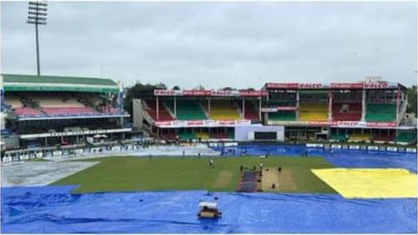 IND vs BAN: ବର୍ଷା ହେତୁ ଭାରତ ବନାମ ବାଂଲାଦେଶ ଦ୍ଵିତୀୟ ମ୍ୟାଚ୍ ଟସ୍ ବିଳମ୍ବ, କେମିତି ରହିବ ପିଚ୍ ?