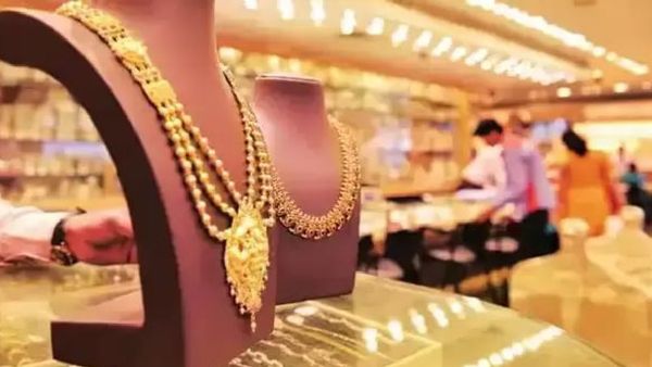 ପାର୍ବଣ ଋତୁ ପୂର୍ବରୁ ବଢିଲା ସୁନା ଦର