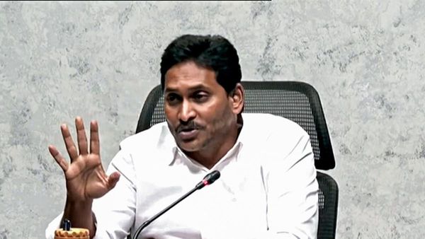 Tirupati Laddu Row: ରାଜ୍ୟ ସରକାରଙ୍କୁ କଲେ ଟାର୍ଗେଟ୍, କହିଲେ କ୍ଷମତାରେ ଅଛନ୍ତି ରାକ୍ଷସ