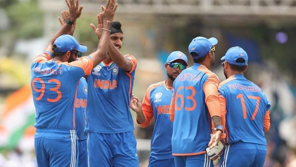 BCCI : ବିସିସିଆଇ ପକ୍ଷରୁ ଘରୋଇ କ୍ରିକେଟରେ ୪ଟି ନୂଆ ନିୟମ ଲାଗୁ, ବଲ ଟାମ୍ପରିଂ ବିରୋଧରେ କଠୋର ବ୍ୟବସ୍ଥା