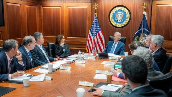 Israel-Iran War: ଇରାନକୁ ଚେତାବନୀ ଦେଲା ଆମେରିକା, ଇସ୍ରାଏଲ୍‌ କର୍ତ୍ତୃପକ୍ଷଙ୍କ ସହ କଥା ହେଲା