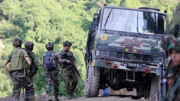 ସେନା ଗାଡ଼ି ଉପରେ ଆତଙ୍କବାଦୀ ଆକ୍ରମଣ