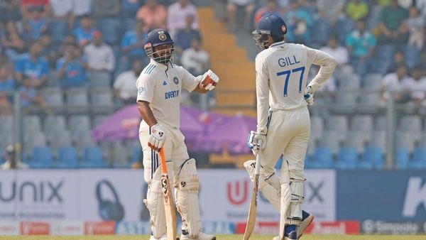 IND vs NZ: ୱାଙ୍ଖେଡେରେ ମାତ୍ର ଥରେ ହୋଇଛି ୧୦୦ରୁ ଅଧିକ ରନ୍‌ ଚେଜ , କ’ଣ ଭାରତ ଇତିହାସ ରଚିପାରିବ ?