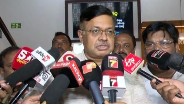 ବିଭିନ୍ନ ସମୟରେ ବିଭିନ୍ନ ପ୍ରକାରର ଉଚ୍ଛେଦ ଯୋଗୁଁ ମେଘନାଦ ପାଚେରୀରେ ଫାଟ: ଆଇନ ମନ୍ତ୍ରୀ