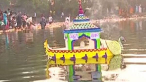 ଆଜି ପବିତ୍ର କାର୍ତ୍ତିକ ପୂର୍ଣ୍ଣିମା: ଚାଲିଛି ଡଙ୍ଗା ଭସା