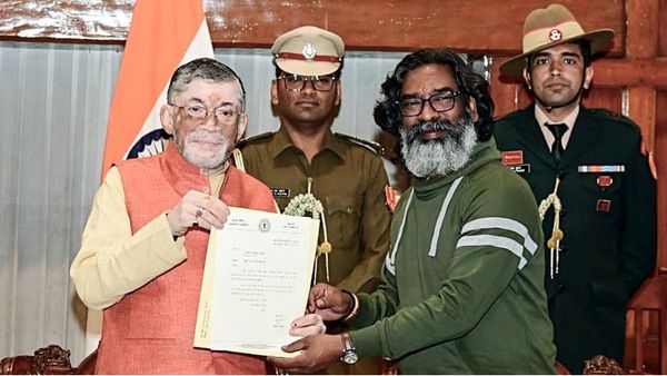 ହେମନ୍ତ ଦେଲେ ଇସ୍ତଫା, ଆସନ୍ତା ୨୮ରେ ନେବେ ଶପଥ