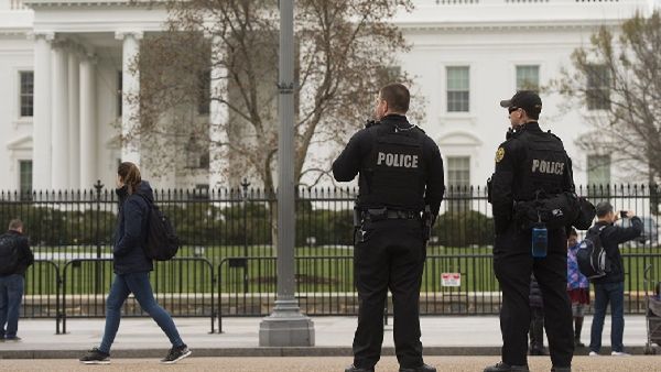 ବଢିଲା ହ୍ୱାଇଟ ହାଉସର ସୁରକ୍ଷା, ଋଷରୁ ମିଳିଲା ବୋମା ଧମକ