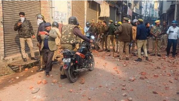 Sambhal violence:ସାଂସଦଙ୍କ ସହ ପାଞ୍ଚ ଜଣଙ୍କ ବିରୋଧରେ FIR ରୁଜୁ
