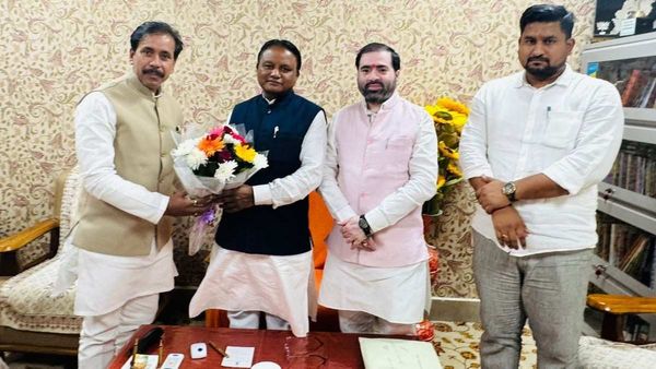 ମହା କୁମ୍ଭ ପାଇଁ ମୁଖ୍ୟମନ୍ତ୍ରୀ ମୋହନ ମାଝୀଙ୍କୁ ନିମନ୍ତ୍ରଣ କଲେ ଯୋଗୀ ଆଦିତ୍ୟନାଥ