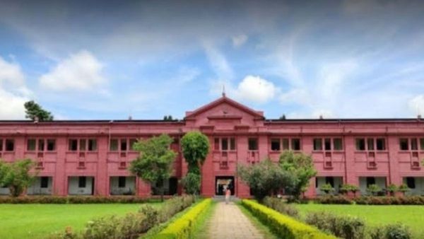 ରେଭେନ୍ସା ଛାତ୍ରଙ୍କୁ ମାଡ ମାରି ଲହୁ ଲୁହାଣ; ଛାତ୍ର ବିଜେଡି ନେତା ବବି ଖାନ ନାଁରେ ଅଭିଯୋଗ