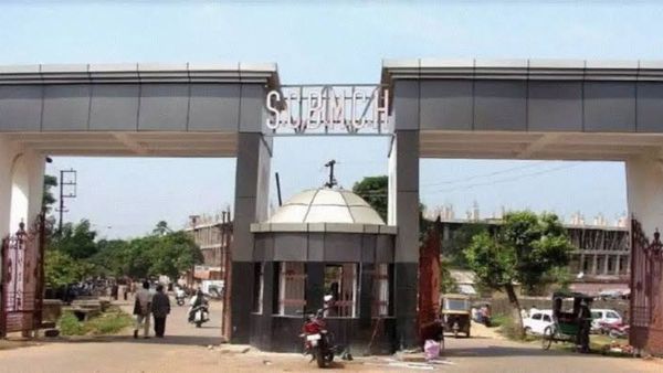 ଏସ୍‌ସିବି ମେଡିକାଲରେ ଖାଲି ପଡ଼ିଥିବା ପଦବୀ ପୂରଣ ପାଇଁ ଜାରି ରହିଛି ପ୍ରକ୍ରିୟା