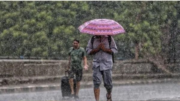 ରାଜ୍ୟରେ ଲାଗି ରହିଛି ଝିପିଝିପି ବର୍ଷା, ଆସନ୍ତାକାଲି ବଦଳିବ ପାଗ