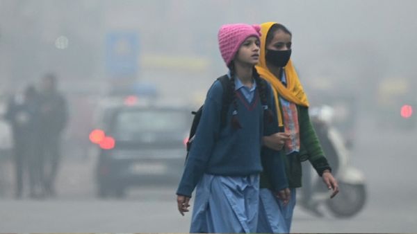 ସାରା ଦେଶରେ ବଢିଚି ଶୀତର ପ୍ରକୋପ, ଏହି ରାଜ୍ୟରେ ପ୍ରବଳ ବର୍ଷା ସମ୍ଭାବନା