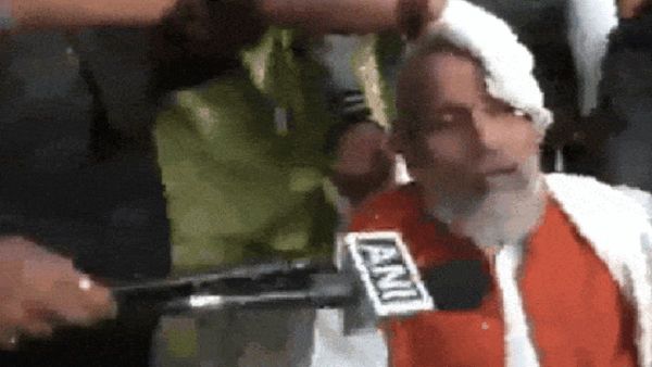 Breaking News: ସାଂସଦଙ୍କୁ ଧକ୍କା ମାରିଲେ ରାହୁଲ୍ ଗାନ୍ଧୀ, ପ୍ରତାପ ଷଡ଼ଙ୍ଗୀ ଆହତ