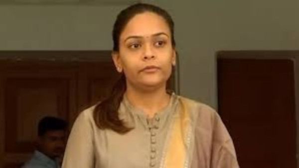 ନବ ଦାସ ହତ୍ୟା ପ୍ରସଙ୍ଗରେ ଦୀପାଳି ଦାସଙ୍କ ପ୍ରତିକ୍ରିୟା; ସିବିଆଇ ତଦନ୍ତ ପାଇଁ ଲିଖିତ ଅନୁସାରେ ଦେବୁ କହିଲେ ଦୀପାଳି