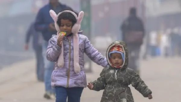 ପ୍ରବଳ ଜାଡରେ ଥରୁଛି ଦିଲ୍ଲୀ-ଏନସିଆର, ୫ ଡିଗ୍ରୀ ପହଞ୍ଚିଲା ତାପମାତ୍ରା