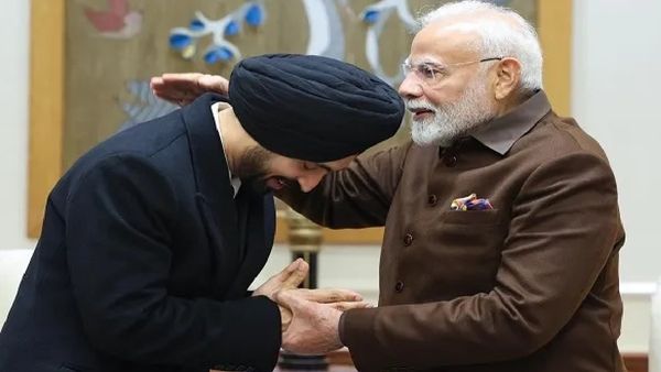 ପ୍ରଧାନମନ୍ତ୍ରୀଙ୍କୁ ଭେଟିଲେ Diljit Dosanjh, ଗୀତ ଗାଇ କଲେ ମନୋରଞ୍ଜନ୍, ଭାଇରାଲ ହେଲା ଭିଡିଓ
