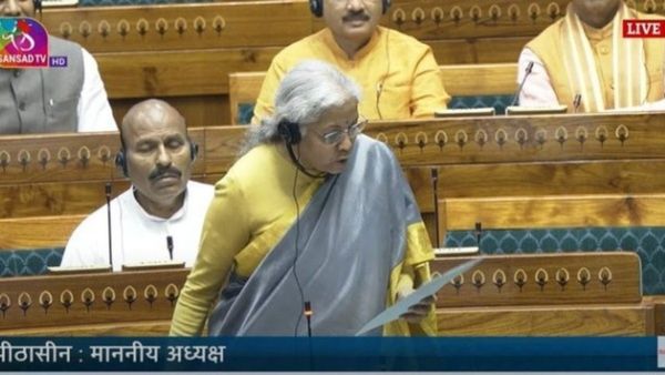 ଲୋକସଭାରେ ନୂଆ ଆୟକର ବିଲ୍ ଉପସ୍ଥାପିତ: ଆୟକର ବିଲ୍ ଉପସ୍ଥାପନ କଲେ ଅର୍ଥ ମନ୍ତ୍ରୀ ନିର୍ମଳା ସୀତାରମଣ