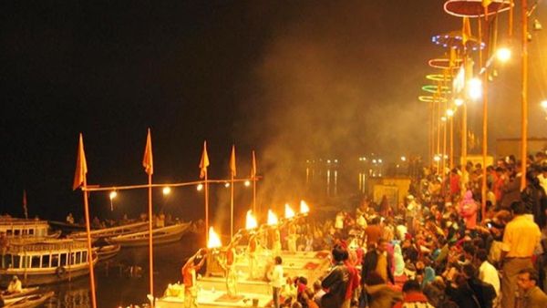 ମହାକୁମ୍ଭ ପାଇଁ ହେଉଛି ଭିଡ଼, ୨୬ ପର୍ଯ୍ୟନ୍ତ ଗଙ୍ଗା ଆଳତୀ ବନ୍ଦ