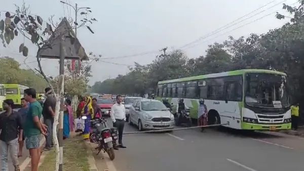 ମୋ ବସ୍ ଧକ୍କାରେ ୧୨ ବର୍ଷୀୟ ଝିଅର ମୃତ୍ୟୁ ଘଟଣା: ଗିରଫ ହେଲେ ଡ୍ରାଇଭର