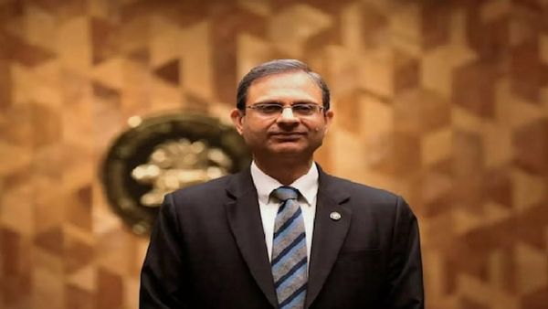 ୫ ବର୍ଷ ପରେ ଖସିଲା ରେପୋ ରେଟ୍,