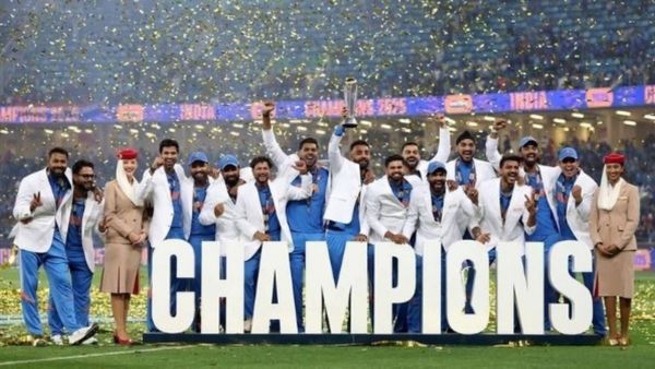 ICC Champions TROPHY 2025: କାହିଁକି ବିଜେତା ଟିମ୍ ଧଳା କୋର୍ଟ ପିନ୍ଧନ୍ତି ? ଧଳା କୋଟ୍ କିପରି ଆରମ୍ଭ ହେଲା?