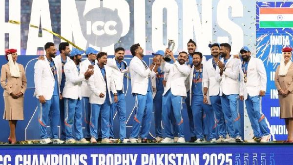 ଚାମ୍ପିଅନ୍ସ ଟ୍ରଫି ଫାଇନାଲ୍ ମ୍ୟାଚ୍'ରେ ଭାରତର ବିଜୟ: ରାଜଧାନୀ ଦିଲ୍ଲୀରେ ଉତ୍ସାହ ମହାଲୋ