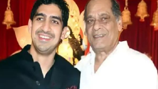 ବଲିଉଡରୁ ଆସି ଦୁଃଖଦ ଖବର, ଫିଲ୍ମ ନିର୍ମାତା ଅୟନଙ୍କ ପିତା ଦେବ ମୁଖାର୍ଜୀଙ୍କ ଦେହାନ୍ତ