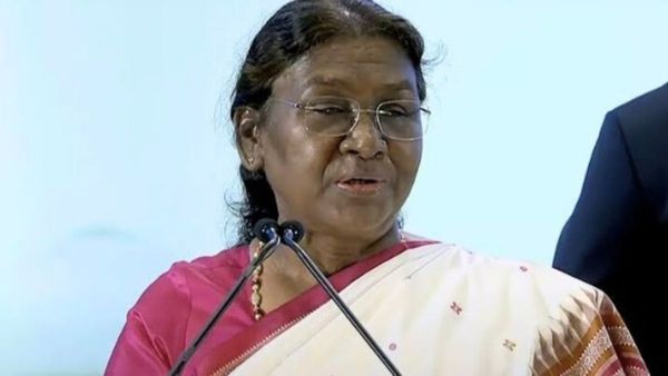 କଣ୍ଟିଲୋରେ ପହଞ୍ଚିଲେ ରାଷ୍ଟ୍ରପତି ଦ୍ରୌପଦୀ ମୁର୍ମୁ; ନୀଳମାଧବଙ୍କ ଦର୍ଶନ କରିବେ