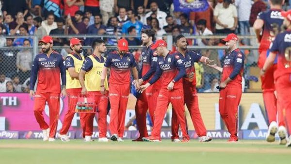 IPL 2025: ୧୦ ବର୍ଷ ପରେ ମୁମ୍ବାଇକୁ ହରାଇଲେ ବେଙ୍ଗାଲୁରୁ