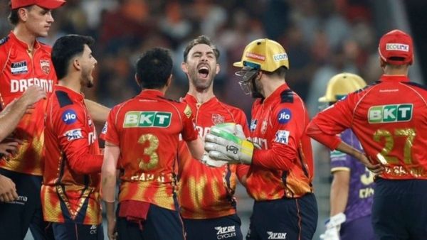 PBKS vs KKR:  କୋଲକାତା ହାତରୁ ବିଜୟ ଛଡ଼ାଇ ଆଣିଲା ପଞ୍ଜାବ କିଙ୍ଗସ୍; ଡିପେଣ୍ଡ କଲା IPL ଇତିହାସର ସର୍ବନିମ୍ନ ସ୍କୋର