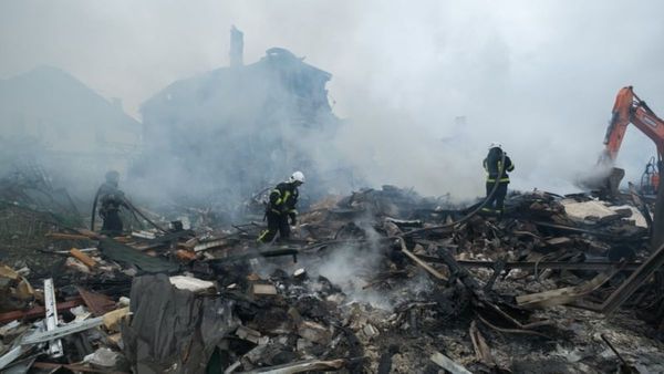 ୟୁକ୍ରେନ୍ ବିରୋଧରେ ରୁଷିଆର ସବୁଠୁ ବଡ଼ ଏୟାରଷ୍ଟ୍ରାଇକ୍; ୩୬୭ଟି ଡ୍ରୋନ୍ ଓ ମିଜାଇଲ୍ ମାଡ଼ କଲା ରୁଷିଆ, ୩ ମୃତ