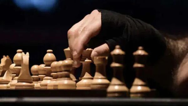 ଏହି ଦେଶରେ ବ୍ୟାନ ହେଲା ଚେସ୍‌, କାରଣ ଜାଣିଲେ ହୋଇଯିବେ ଆଶ୍ଚର୍ଯ୍ୟ....