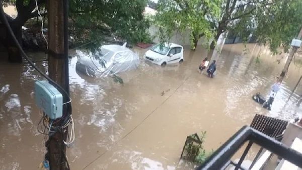 ଦକ୍ଷିଣ ଭାରତରେ ବର୍ଷା ବିତ୍ପାତ, ବେହାଲ୍ ଜନଜୀବନ, ୮ମୃତ