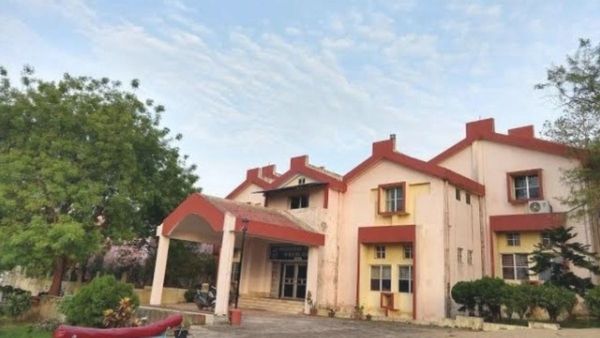 ଓଡ଼ିଆ ସାମ୍ବାଦିକତାରେ ସ୍ନାତକୋତ୍ତର ଡିପ୍ଲୋମା ପାଠ୍ୟକ୍ରମ ନିମନ୍ତେ ଆସନ୍ତାକାଲି ଆଇଆଇଏମସି ଢେଙ୍କାନାଳଠାରେ ସ୍ପଟ୍‌ ଆଡମିଶନ୍