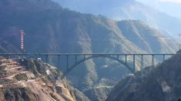 କେଉଁ କମ୍ପାନୀ ଚେନାବ ସେତୁକୁ ସବୁଠୁ ଅଧିକ ଲୁହା ଯୋଗାଇଛ, ଆପଣ ଜାଣିଛନ୍ତି କିଏ?