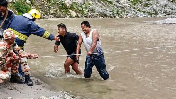 ସିକ୍କିମରରେ ଭୂସ୍ଖଳନ, ତିନି ମୃତ, ୯ ସୈନିକ ନିଖୋଜ