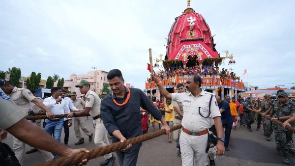 ଦେବଦଳନ ଓ ତାଳଧ୍ୱଜ ରଥର ଦକ୍ଷିଣ ମୋଡ,ଆଜି ମୋଡ ନେବ ନନ୍ଦିଘୋଷ