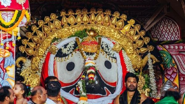 ସୁନାବେଶ ପାଇଁ ଚଳଚଞ୍ଚଳ ଶ୍ରୀକ୍ଷେତ୍ର; ଆଜି ପୁରୀ ଆସିବେ ୧୫ ଲକ୍ଷ ଶ୍ରଦ୍ଧାଳୁ;ଆଇନ ମନ୍ତ୍ରୀ